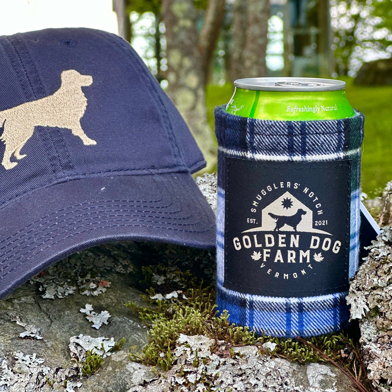 Golden Dog Farm Vermont Flannel beer hug drink koozie