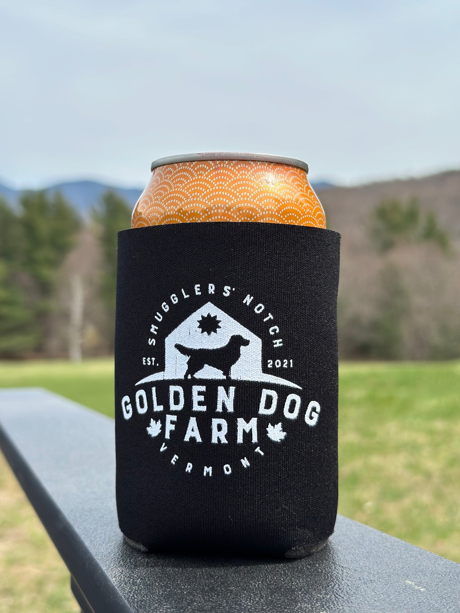 Golden Dog Farm Koozie Pack